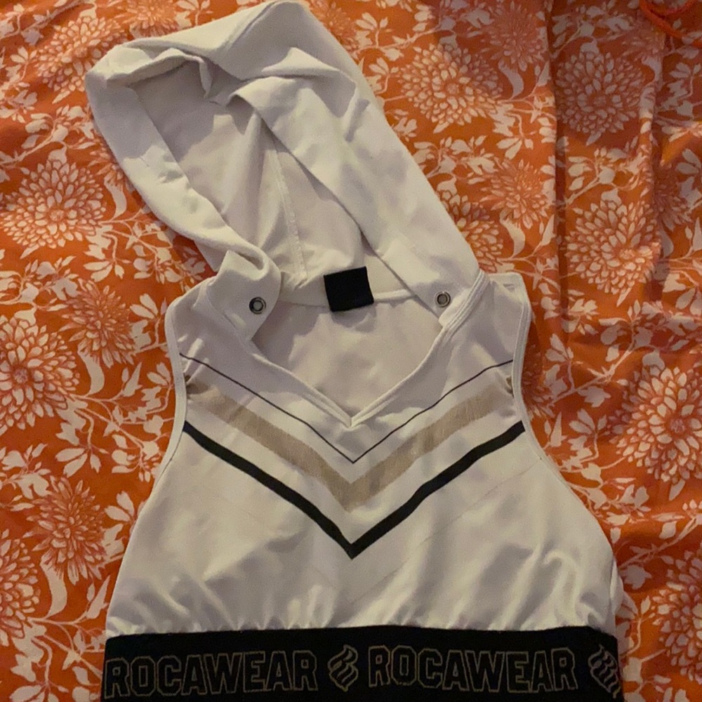 Crop tops (ROCAWEAR)
